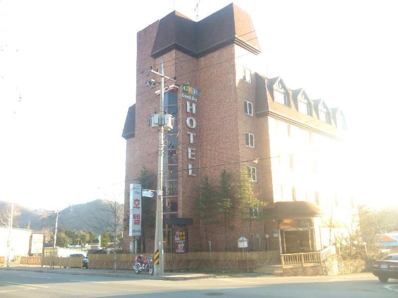 Green And Blue Hotel Pyeongchang Exterior foto
